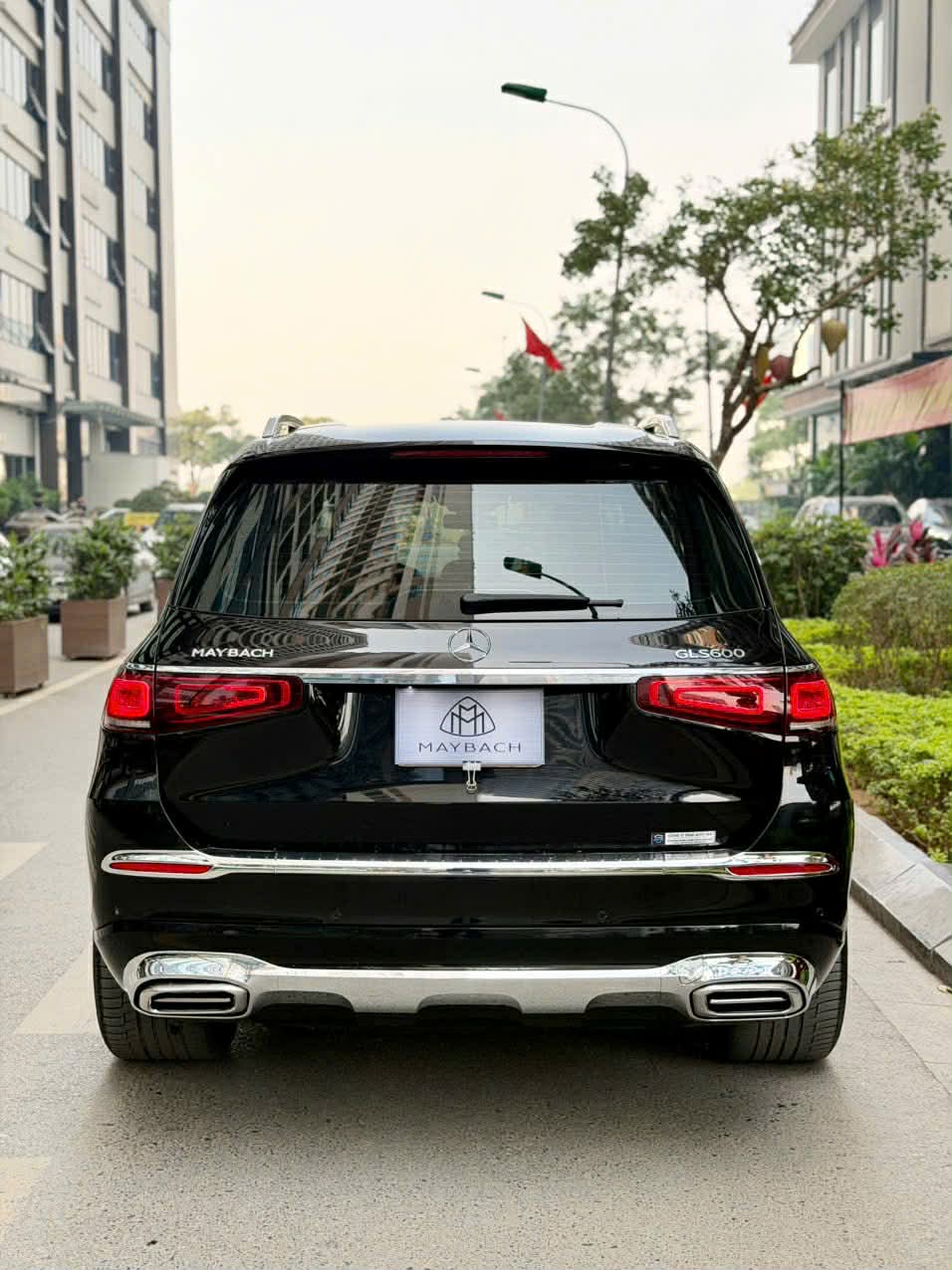 Mercedes GLS 450&nbsp;Đen 2020&nbsp;đã up full maybach 2024 ,&nbsp;đã bảo dưỡng full các cấp tại Mec An Du